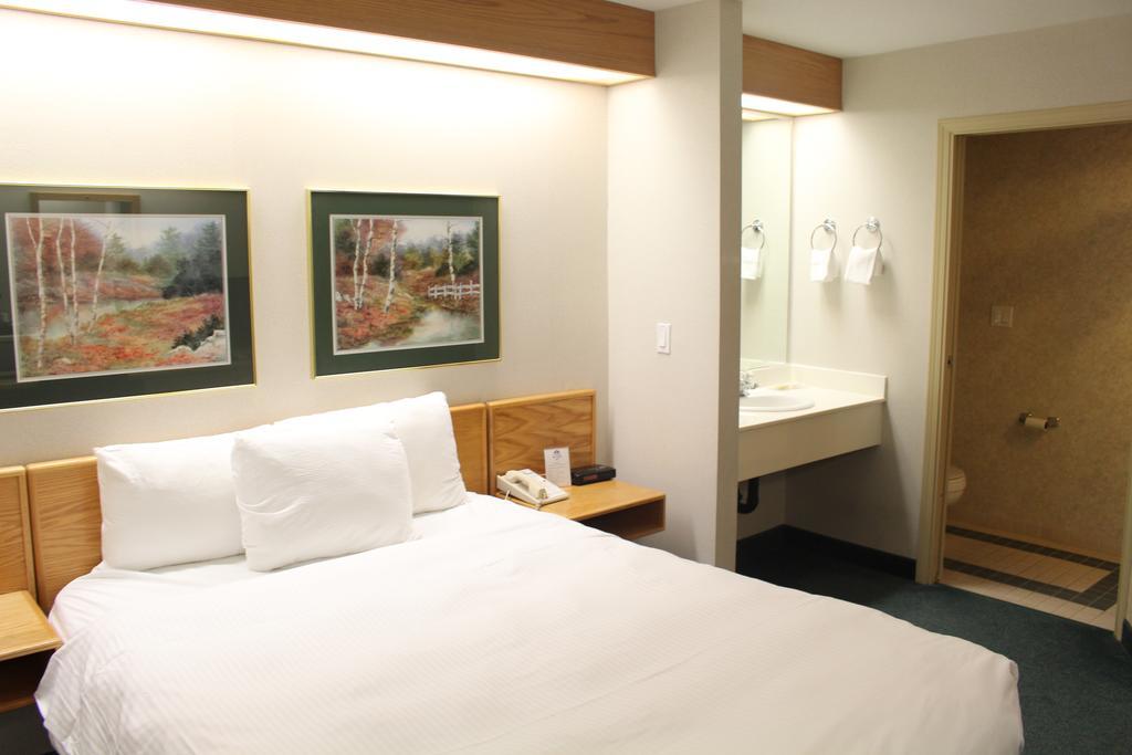 Canadas Best Value Inn Langley/Vancouver Eksteriør billede