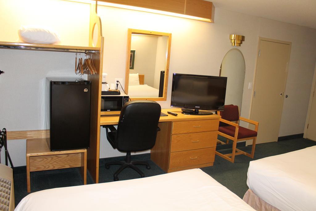 Canadas Best Value Inn Langley/Vancouver Eksteriør billede