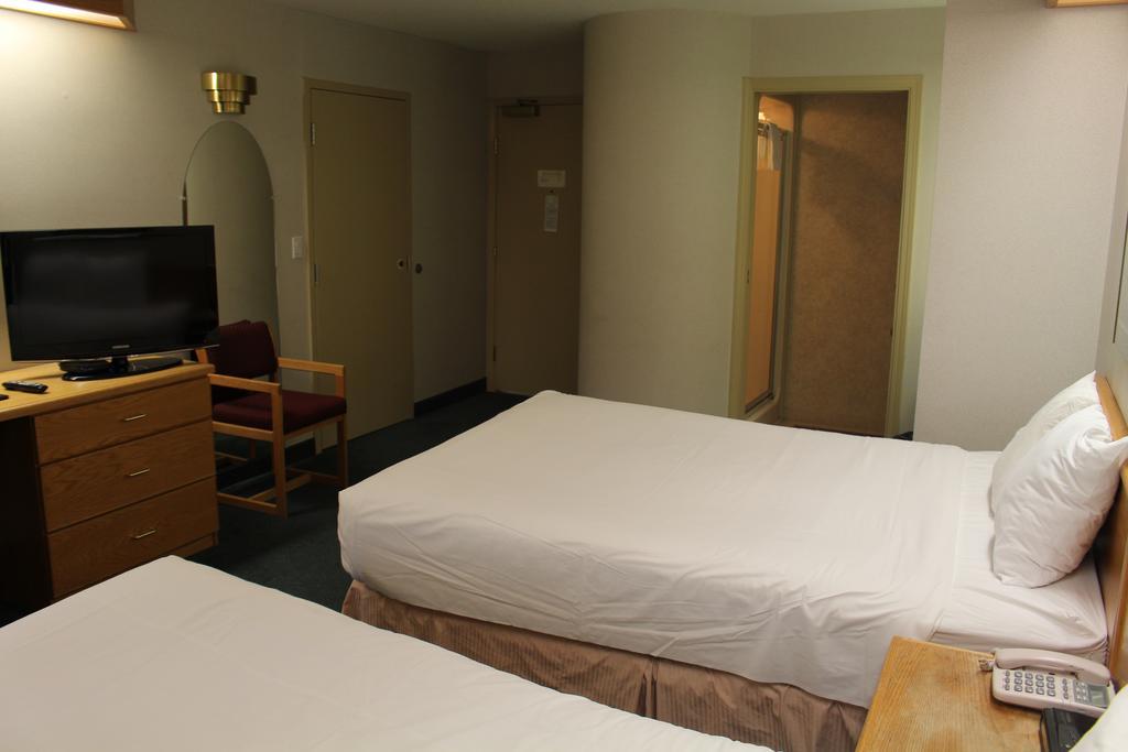 Canadas Best Value Inn Langley/Vancouver Eksteriør billede