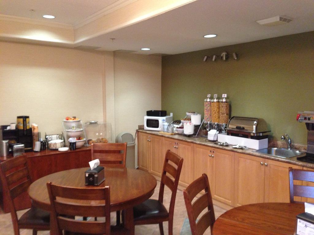 Canadas Best Value Inn Langley/Vancouver Eksteriør billede