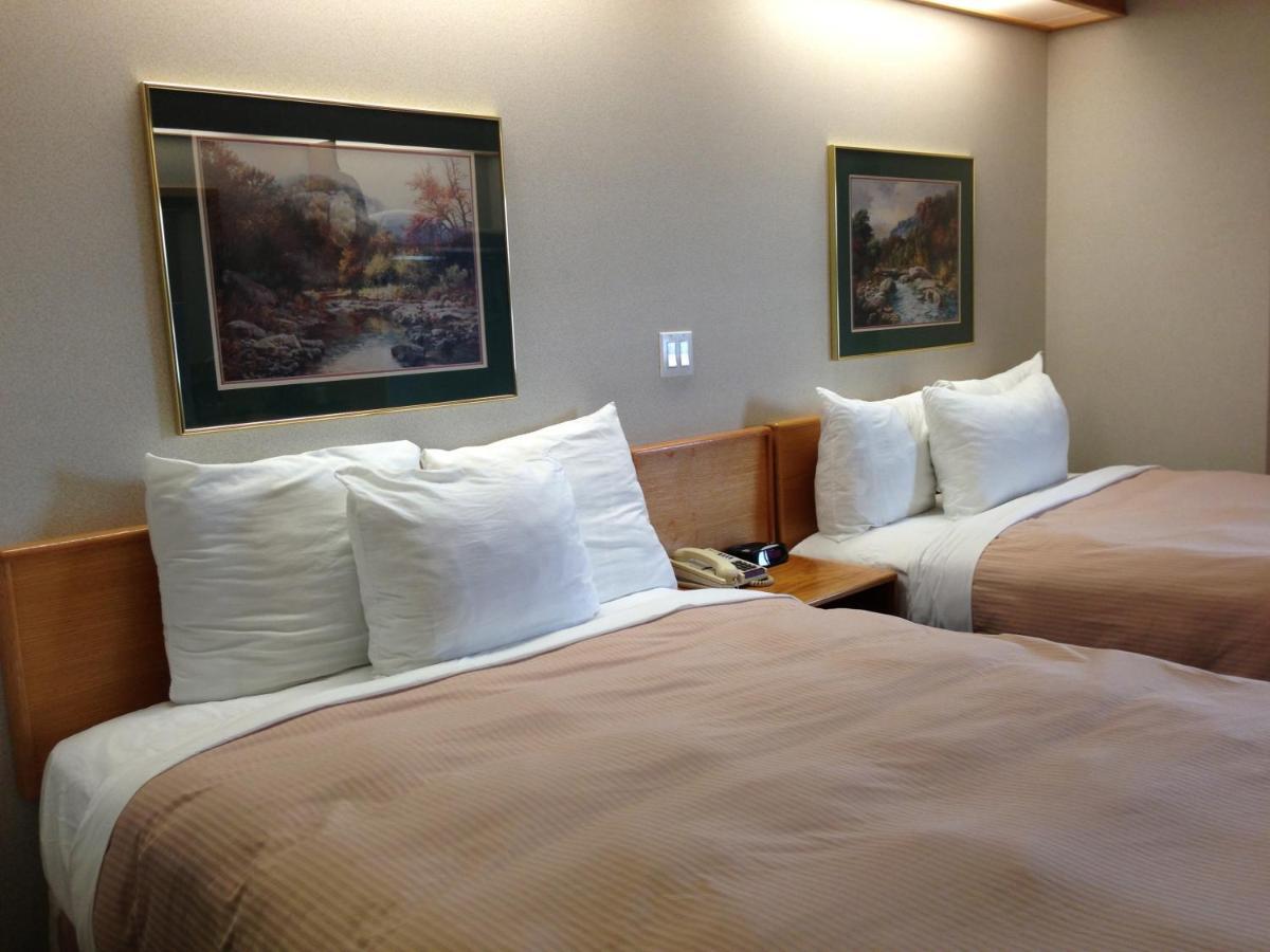 Canadas Best Value Inn Langley/Vancouver Eksteriør billede